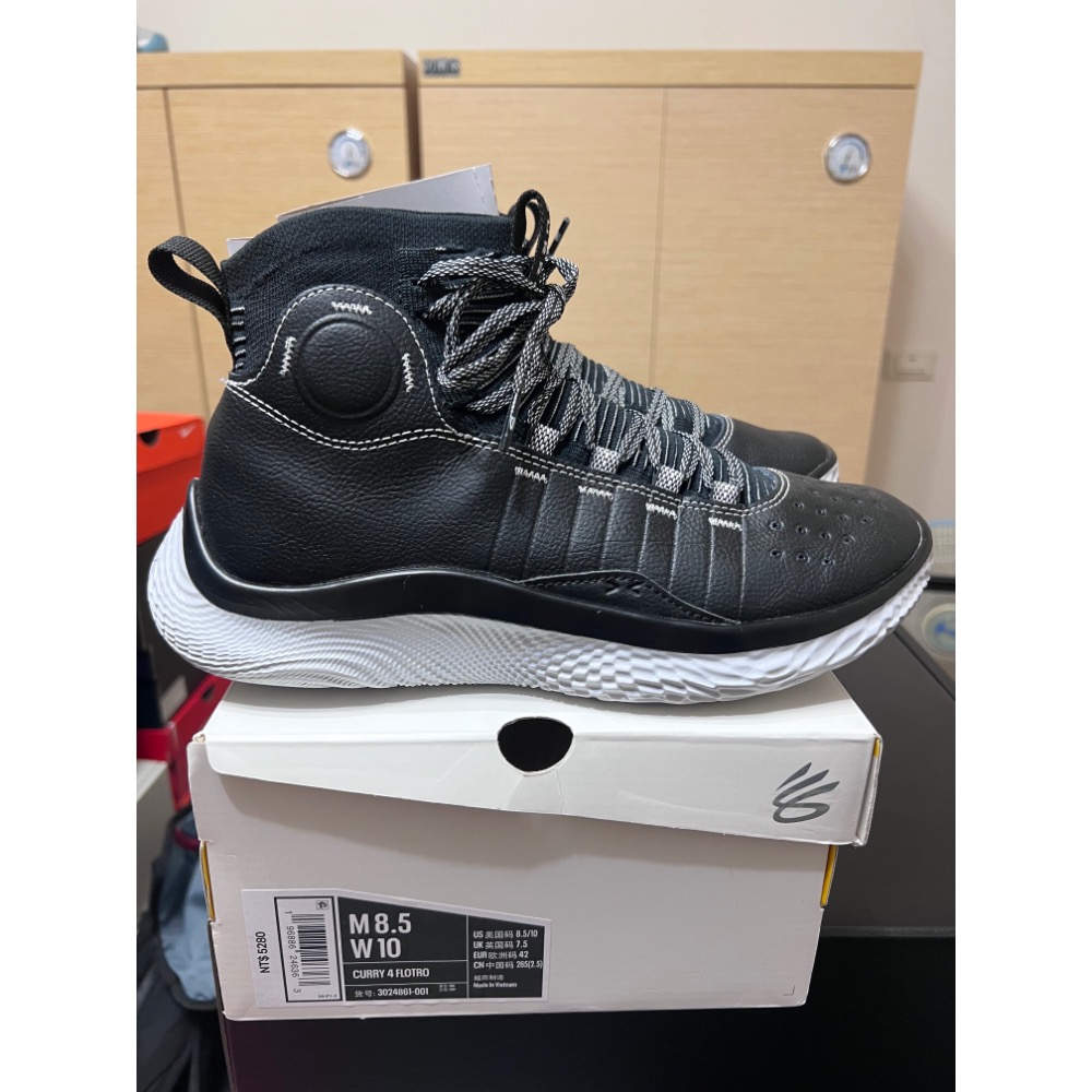 【極新二手】UA Curry 4 FloTro ＂Suit & Tie＂ 3024861-001 US8.5-細節圖8