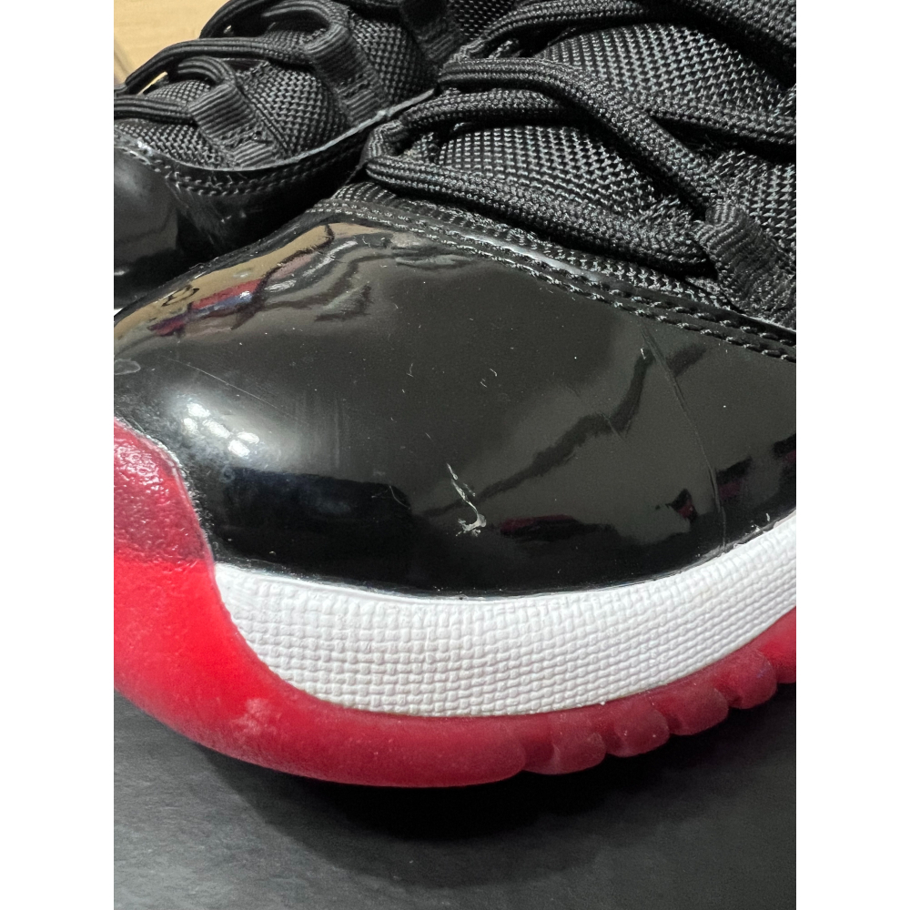 【擺設/需換底】Air Jordan 11 Low Bred 黑紅 US8.5 鞋底硬化-細節圖8