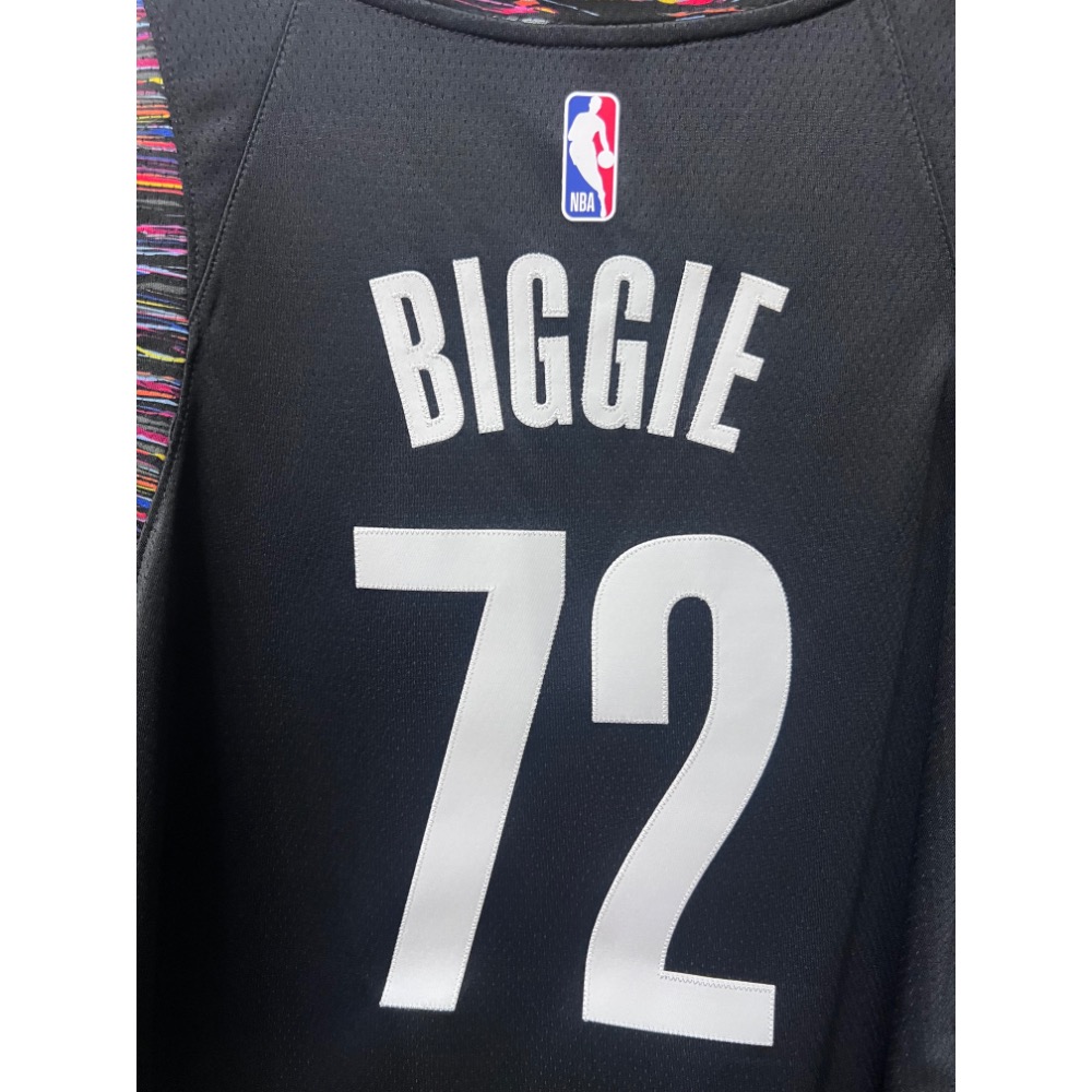 【全新稀有】Nike NBA 籃網隊 Biggie 紀念款 #72 城市版球衣 L號 嘻哈傳奇-細節圖6