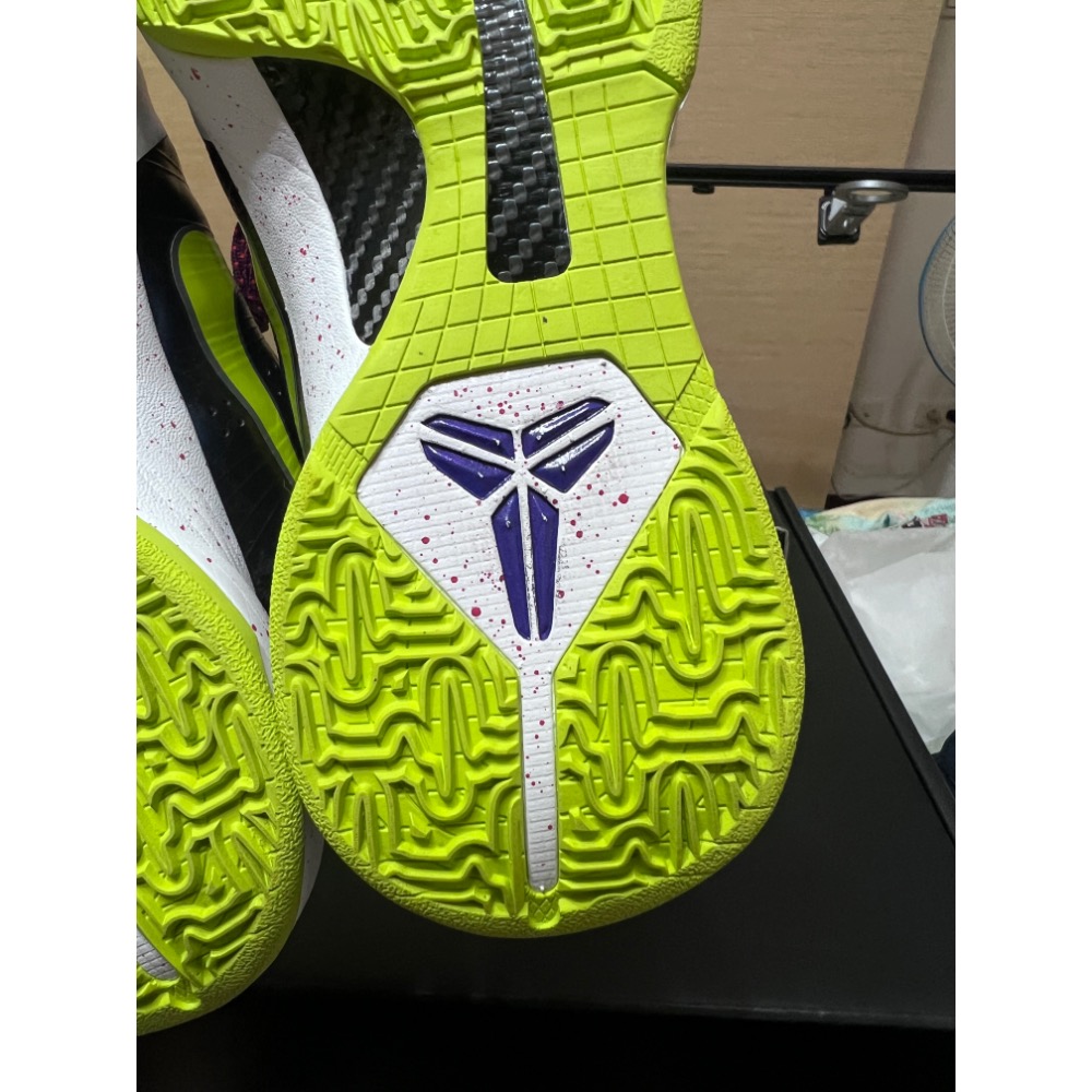 【二手實戰】Nike Kobe 5 Protro Chaos 小丑 US8.5 經典混亂配色 聖誕大戰-細節圖11