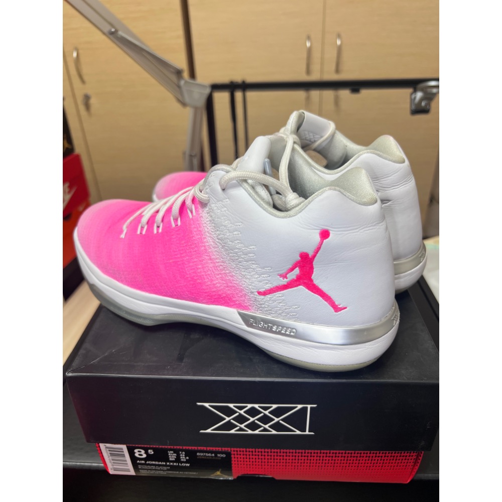 【UNDDSK】Air Jordan 31 Low 客製 Kay Yow 風格 US8.5 致敬乳癌防治配色-細節圖4