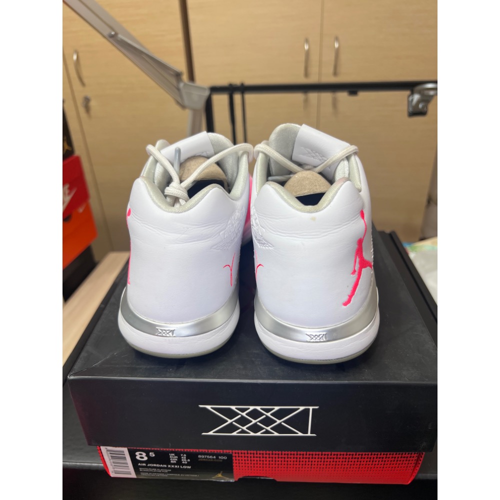 【UNDDSK】Air Jordan 31 Low 客製 Kay Yow 風格 US8.5 致敬乳癌防治配色-細節圖5