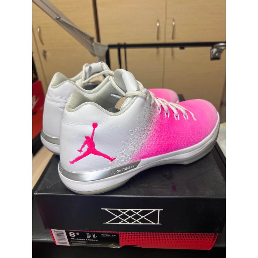 【UNDDSK】Air Jordan 31 Low 客製 Kay Yow 風格 US8.5 致敬乳癌防治配色-細節圖6