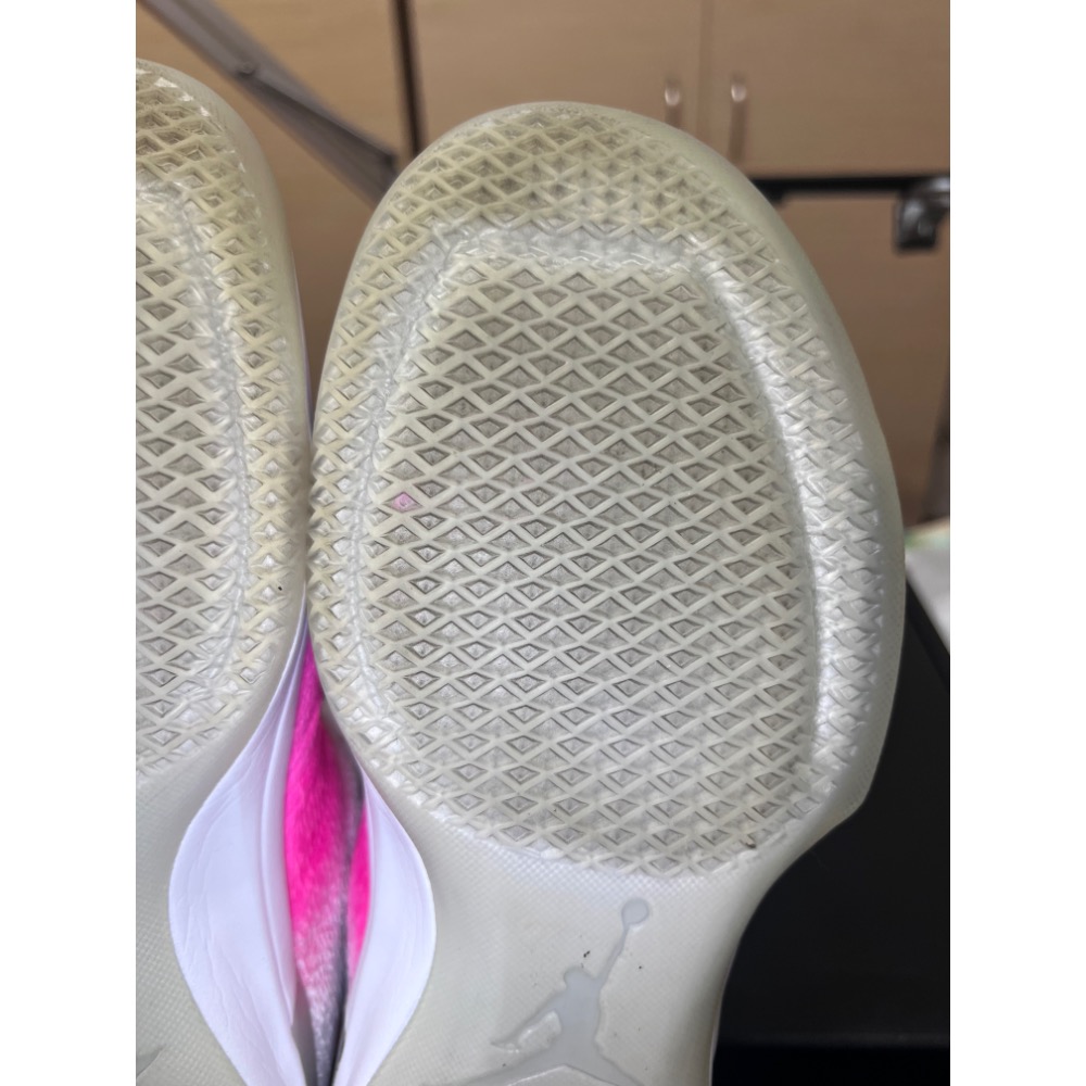 【UNDDSK】Air Jordan 31 Low 客製 Kay Yow 風格 US8.5 致敬乳癌防治配色-細節圖11