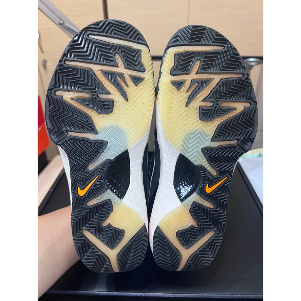 【UNDDSK】UNDEFEATED x Nike Kobe 4 Protro 黑曼巴聯名 US8.5 收藏級-細節圖9