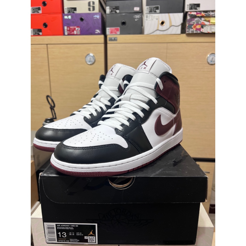 【大尺碼二手】Air Jordan 1 Mid Dark Pony 酒紅 US13 超值價-細節圖2