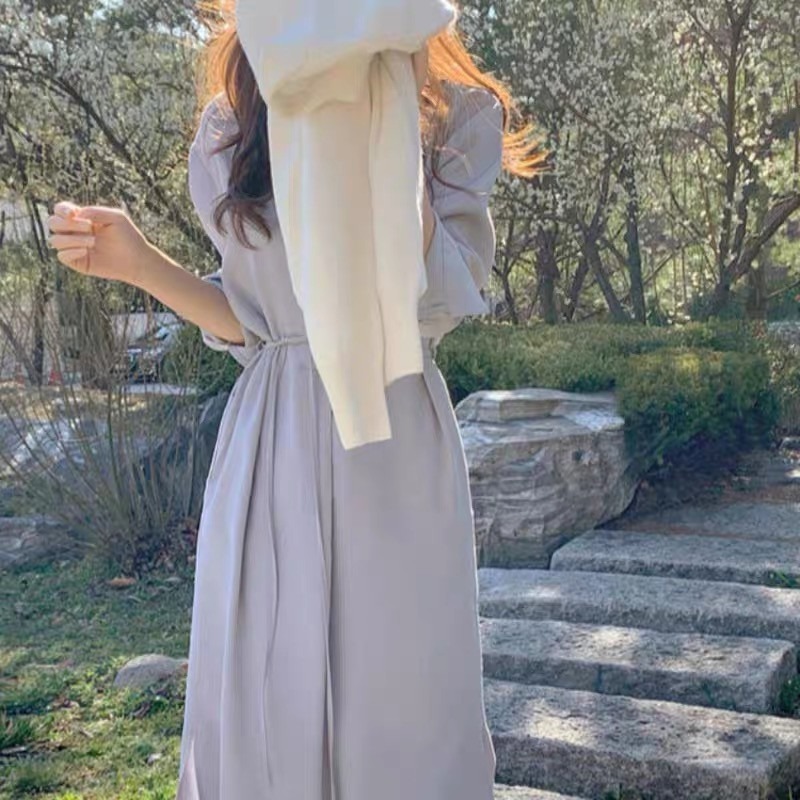 GLOW•韓系女裝·熱銷破千 S-XL現貨 歐膩韓版洋裝 一件式婚禮洋裝 溫柔V領排扣長洋 翻領雪紡洋裝 A2001-細節圖4