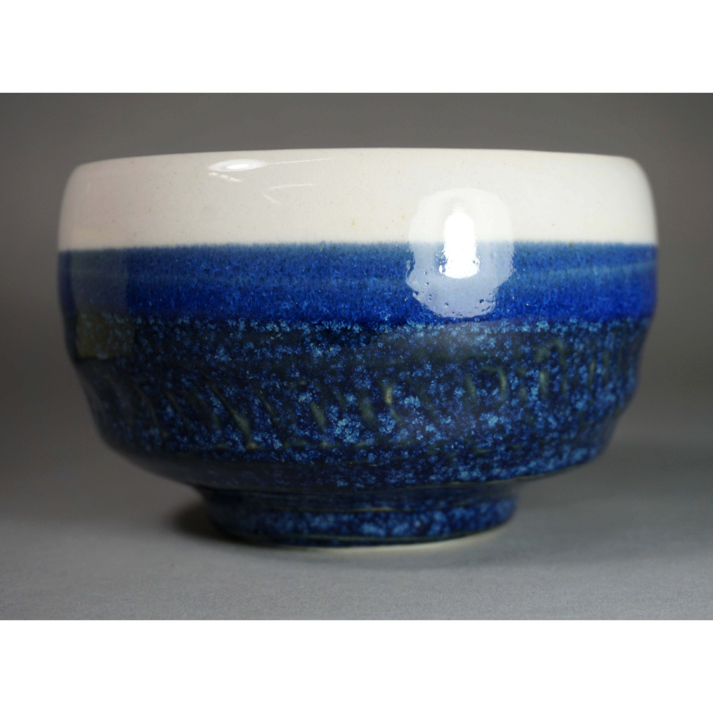 日本 美濃燒 琉璃色 結晶釉 抹茶碗(附紙盒)日本製 茶碗 現貨 日式茶道具 全新品 時尚茶具 適用洗碗機 微波爐-細節圖4