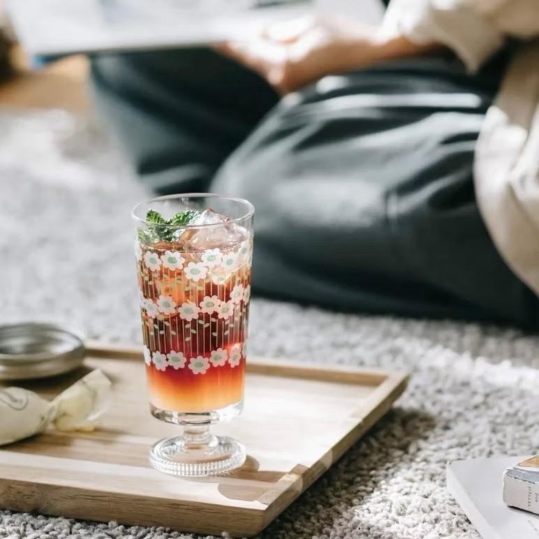 悅荃 日本Aderia 石塚硝子 昭和復古風 日製玻璃杯 水杯 高腳杯 冰淇淋杯  飲料杯 曲線杯305ml(8款)-細節圖4