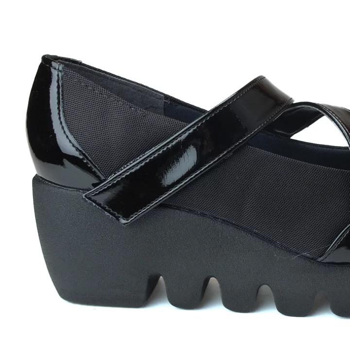 悅荃 日本製  厚底鞋   適合拇指外翻 跟高5.5cm 尺寸：22-24.5cm 舒適好走-細節圖9