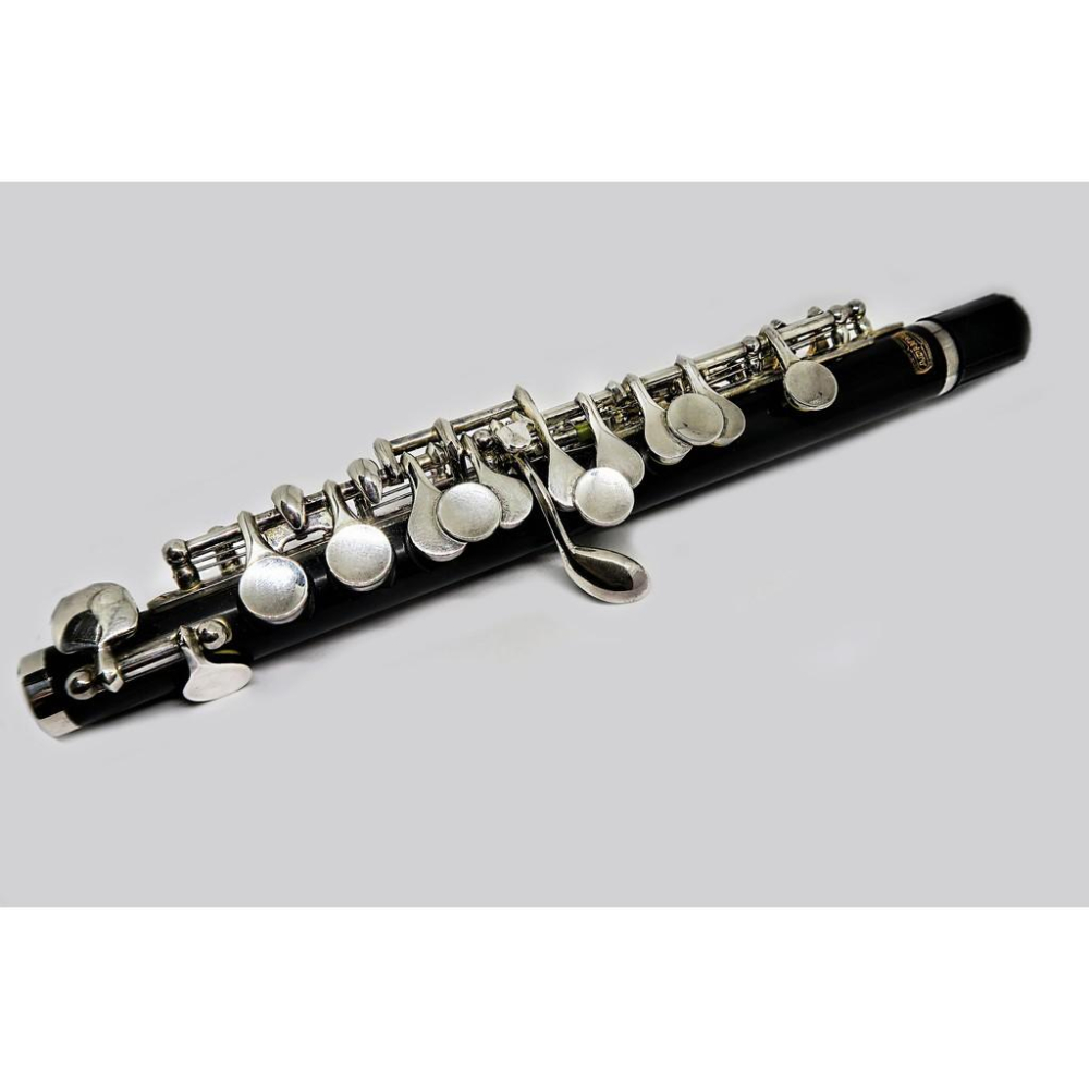 (悅荃)美國帶回 知名品牌 Bundy 全新 短笛 ABS 管身 鍍銀 笛頭 按鍵 木盒-細節圖2