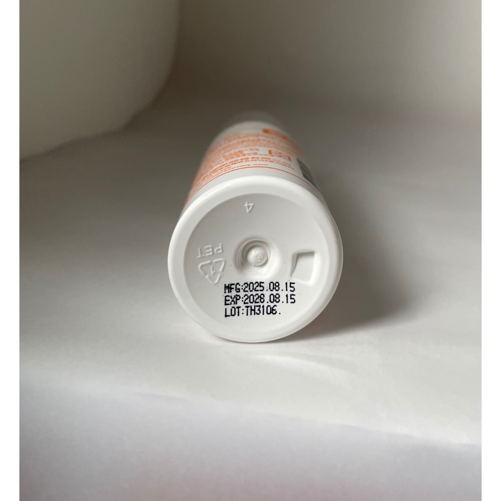 ✦現貨✦ 髮基因 甦活 洗髮水慕斯50ml 旅行瓶 小樣 天天居家系列 白瓶-細節圖3
