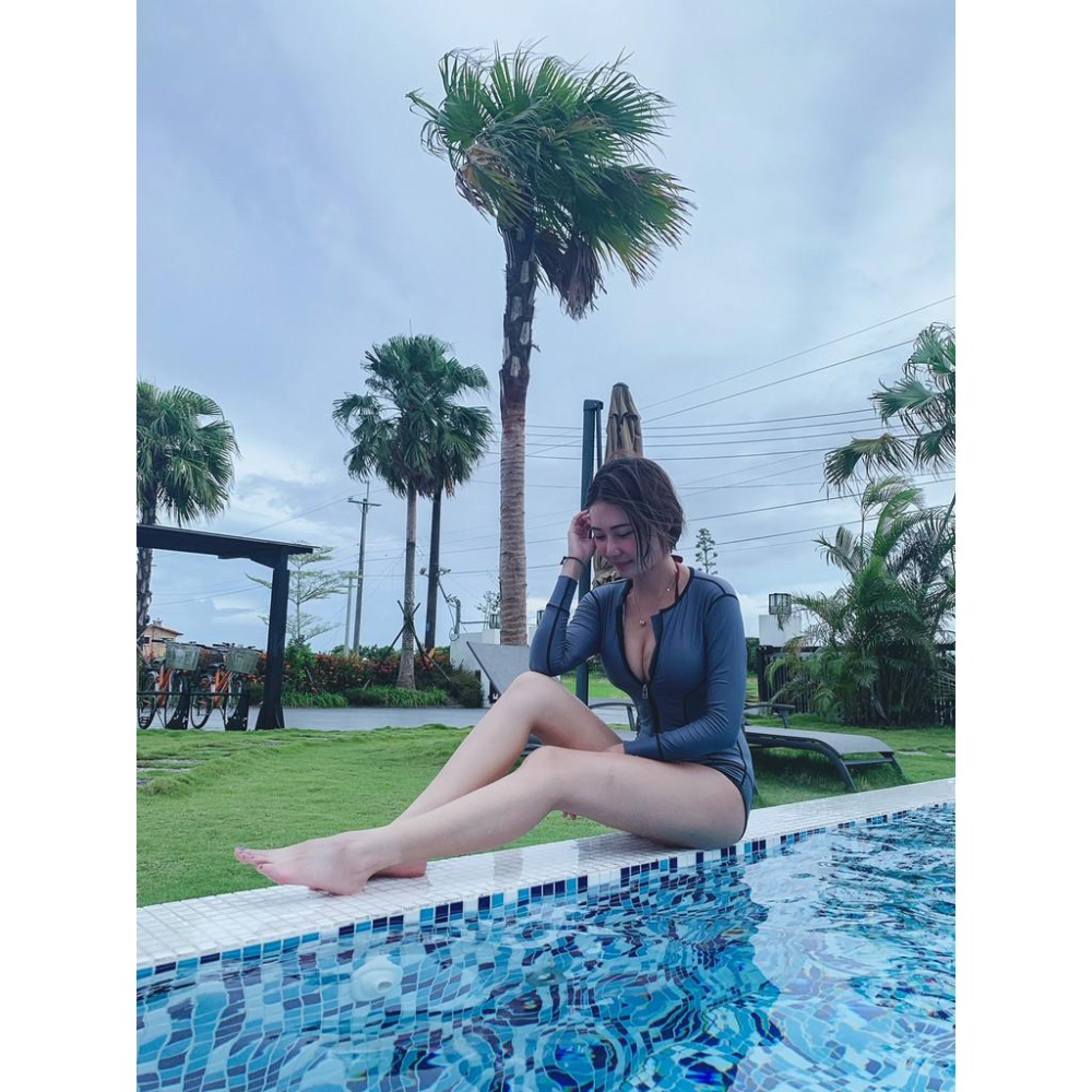 (現貨) 長袖速乾新款泳衣/衝浪衣-細節圖2