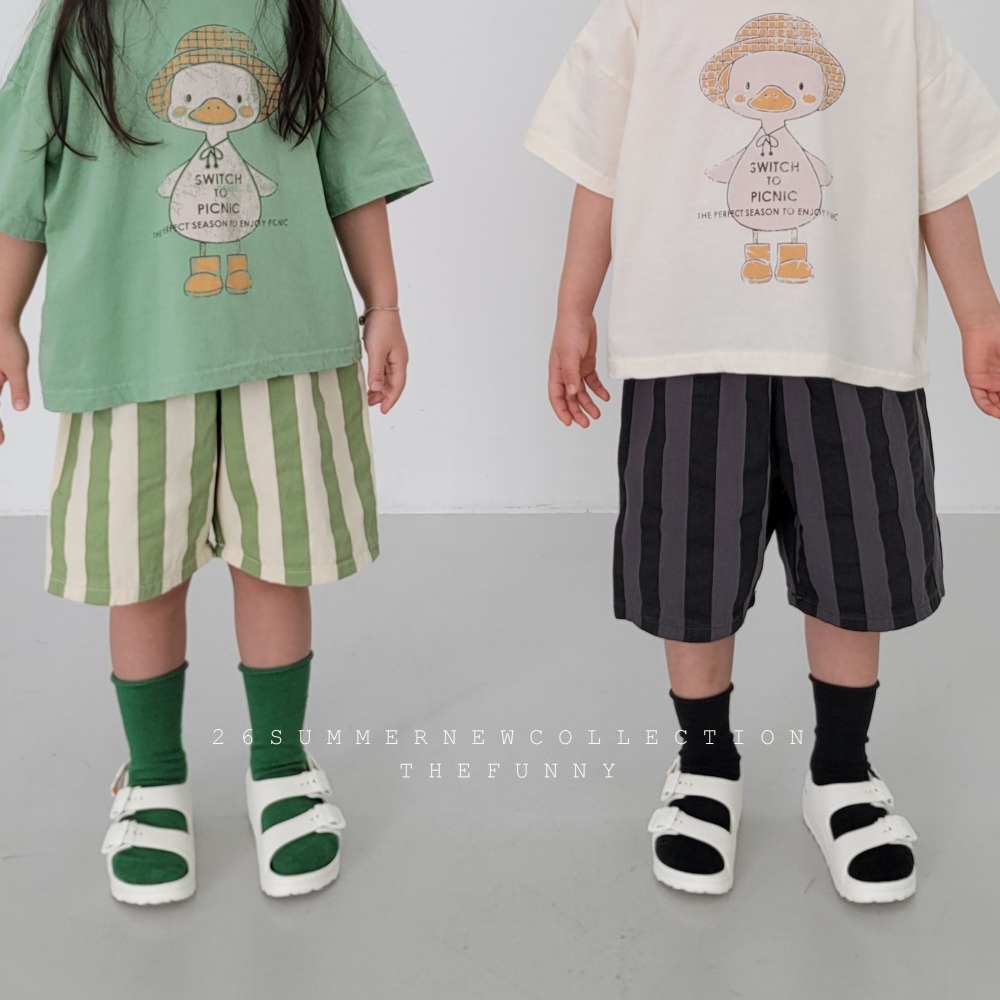 現貨 在台現貨 正韓童裝 the funny  線條拚色短褲-細節圖8