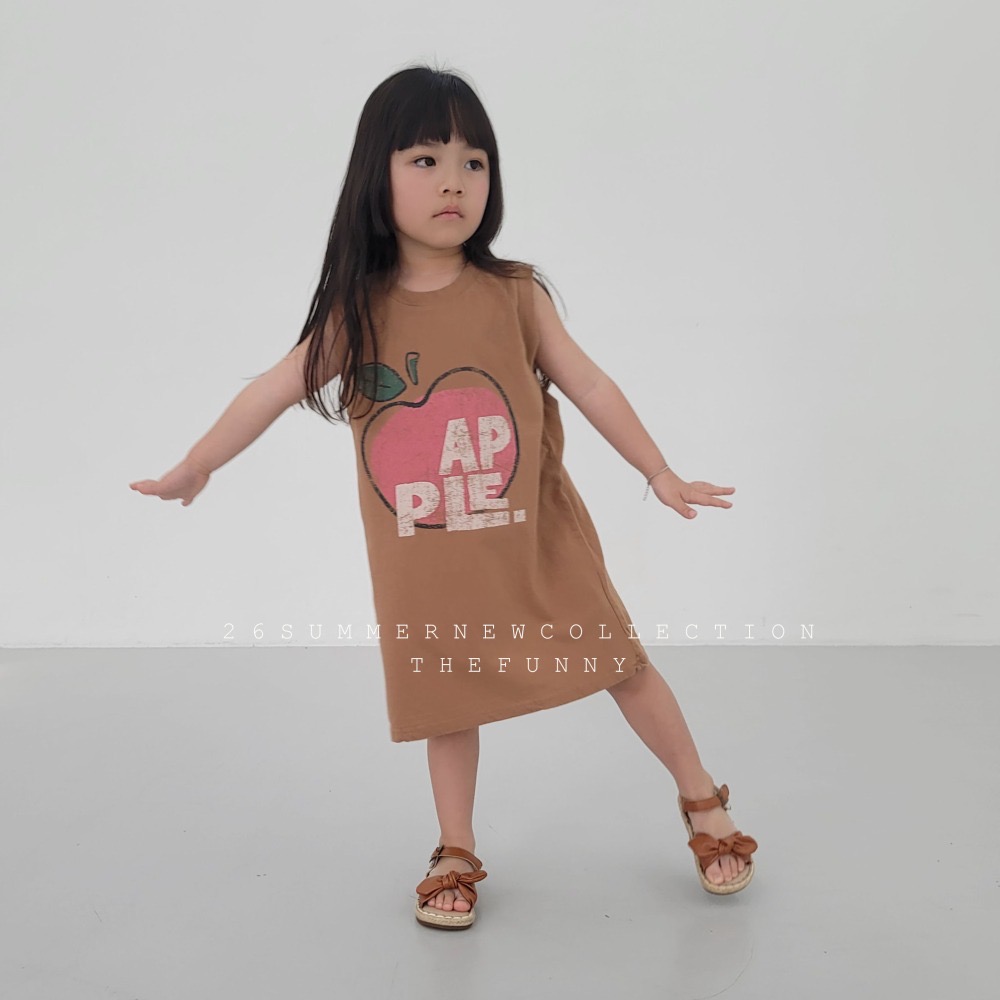 現貨 在台現貨 正韓童裝 the funny 蘋果背心洋裝-細節圖7