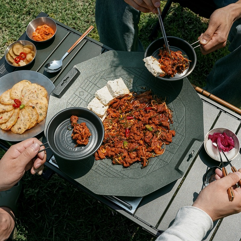 KAZMI KZM 韓式不沾煎烤盤附木手把 煎盤 烤盤 烤肉 鐵板 鐵板料理 中秋烤肉 烤肉盤 露營-細節圖3
