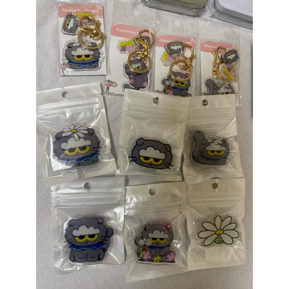 台灣現貨！更新-磁吸GD權志龍貓咪ZOA娃娃手機氣囊可伸縮支架/插卡立牌/演唱會-細節圖4