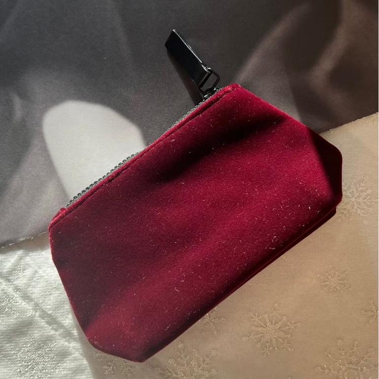 YSL 聖羅蘭 訂製酒紅/紅色化妝包(15*9.5*5cm) 專櫃貨 贈品包 全新-細節圖4