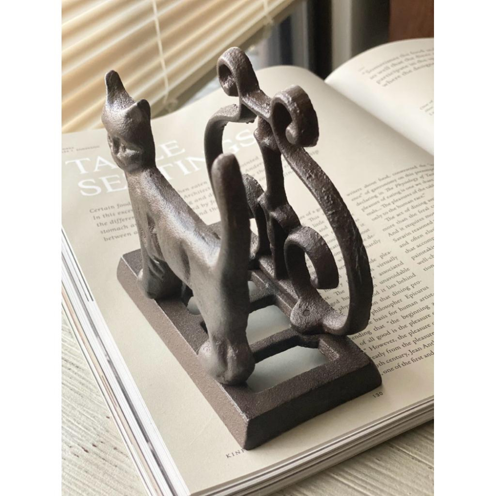 DOKi DOKi 鑄鐵貓咪裝飾 貓盤 貓咪紙巾架 瑜珈貓 紙鎮 祕魯聖木盤 居家裝飾-細節圖5