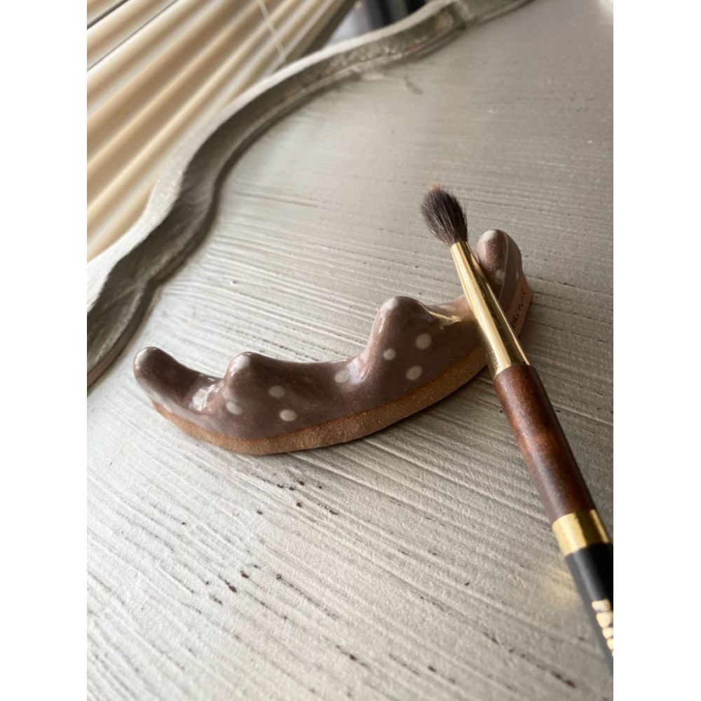 DOKi DOKi 筆架 聖木架 祕魯聖木架 巨巨巨可愛 手捏陶 陶藝 陶瓷 incense holder-細節圖6