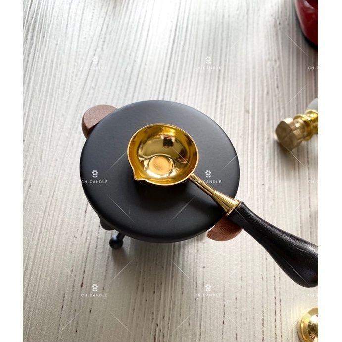 CH.CANDLE 黑色鼎式火漆爐 火漆熔爐 封蠟章爐 不鏽鋼 花梨木手柄 耐熱防燙-細節圖4