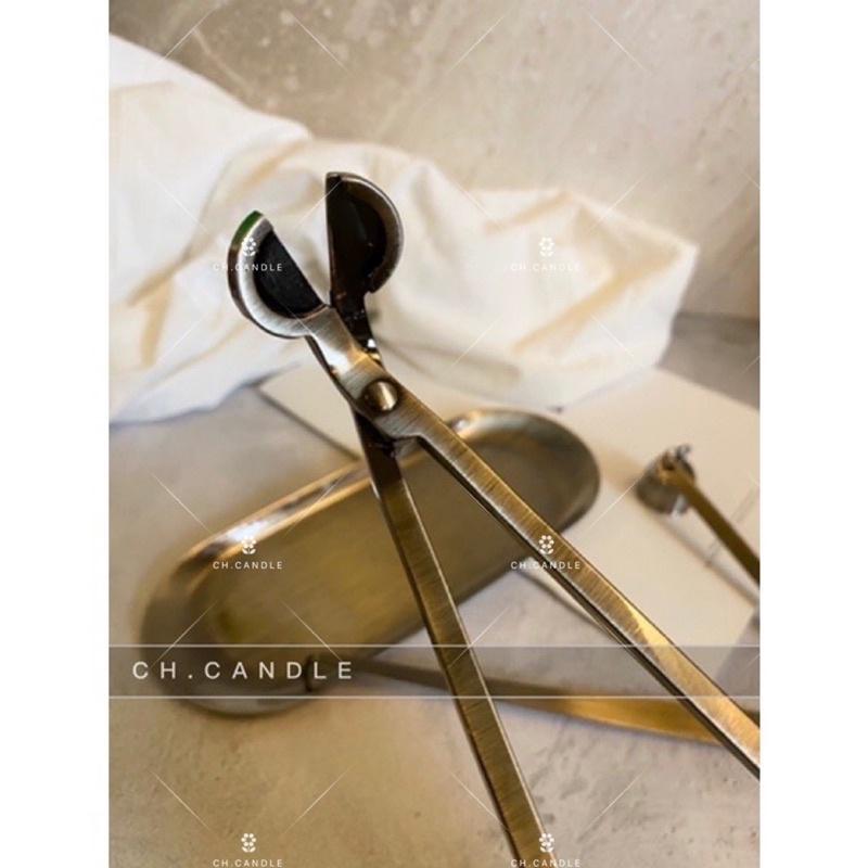 CH.CANDLE 滅燭四件組 滅燭工具 滅燭鈴 滅燭勾 燭芯剪刀 置物盤 香氛蠟燭 質感提升 熄滅蠟燭 修剪燭芯-細節圖4
