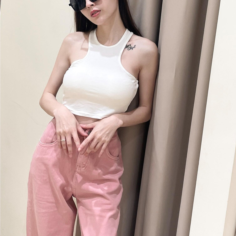 【DOE.FF】 歐美超削肩背心 (現貨) 背心女 無袖背心 辣妹背心 上衣女 短版背心 短版上衣 高彩 掛脖背心-細節圖4