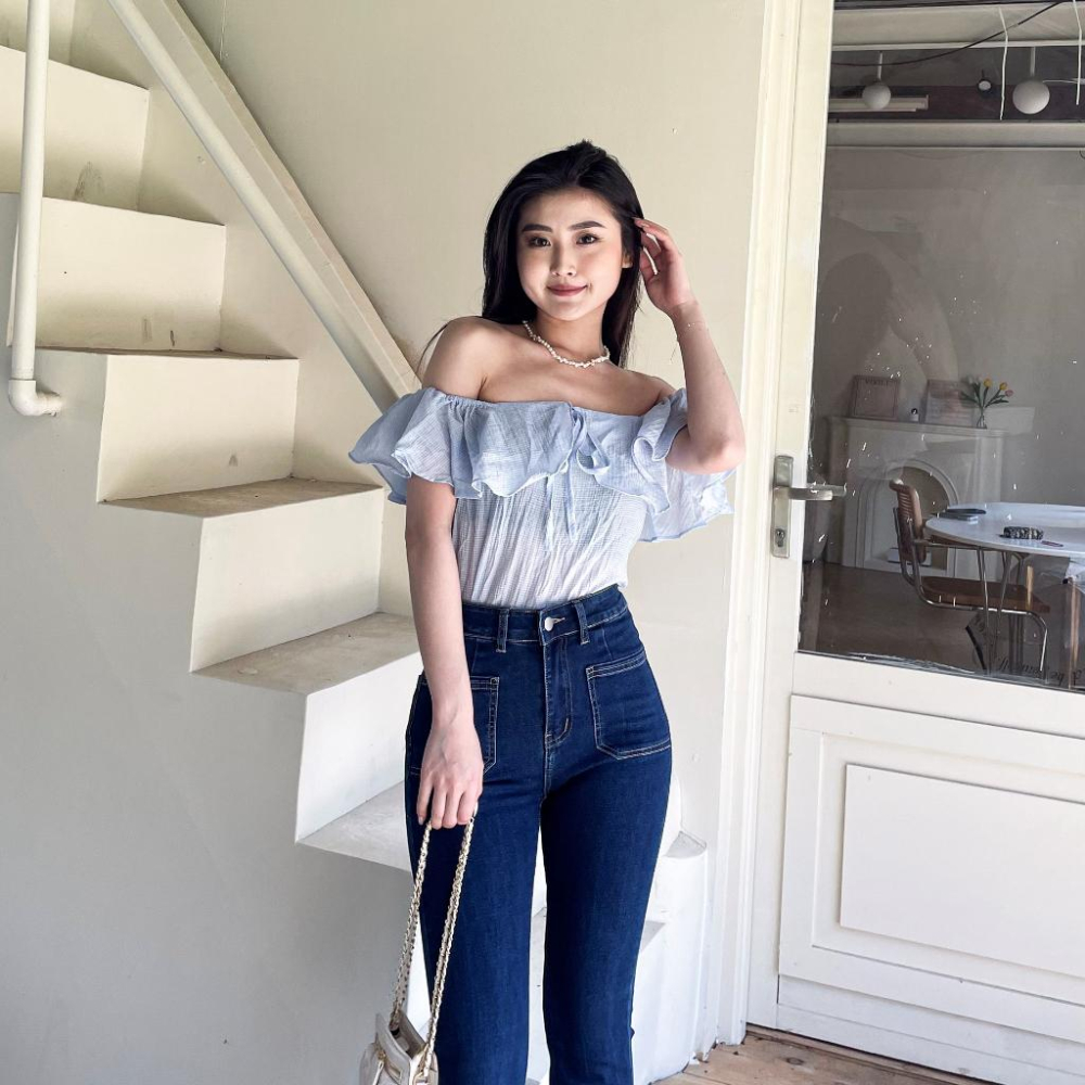 【DOE.FF】 氣質荷葉一字領上衣 (現+預) 短版上衣 雪紡上衣 粉色上衣 露肩上衣 平口上衣 短袖上衣 上衣女-細節圖3