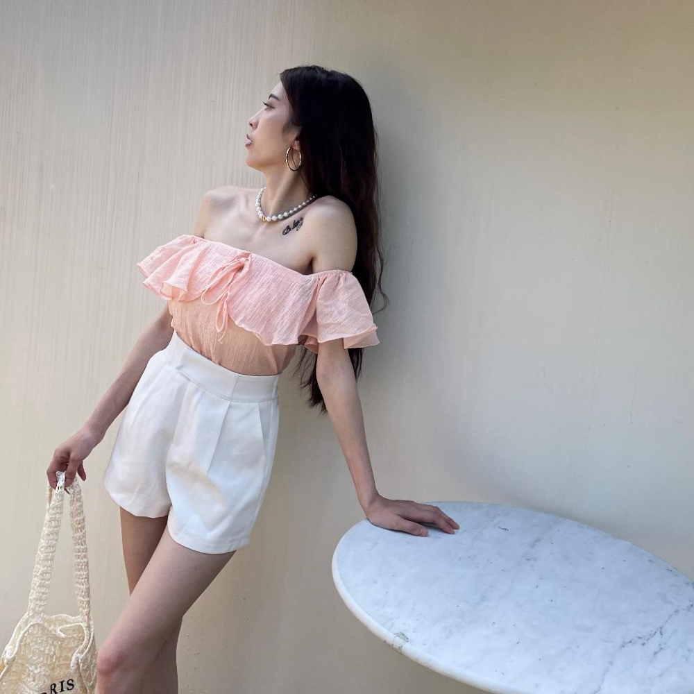 【DOE.FF】 氣質荷葉一字領上衣 (現+預) 短版上衣 雪紡上衣 粉色上衣 露肩上衣 平口上衣 短袖上衣 上衣女-細節圖5