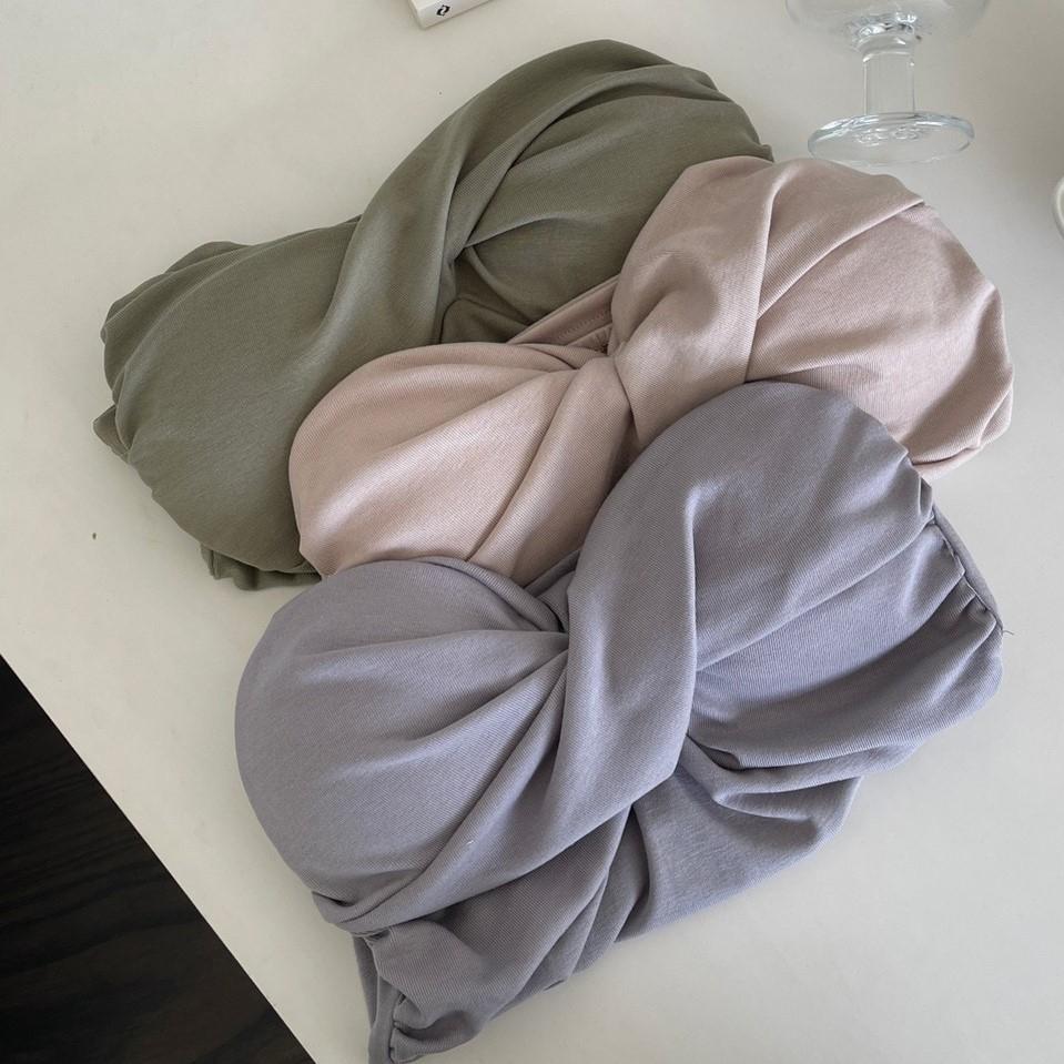 【DOE.FF】 扭結杯墊平口背心 (現貨) BRATOP 上衣女 露肩上衣 平口上衣 背心女 辣妹上衣 短版上衣-細節圖9