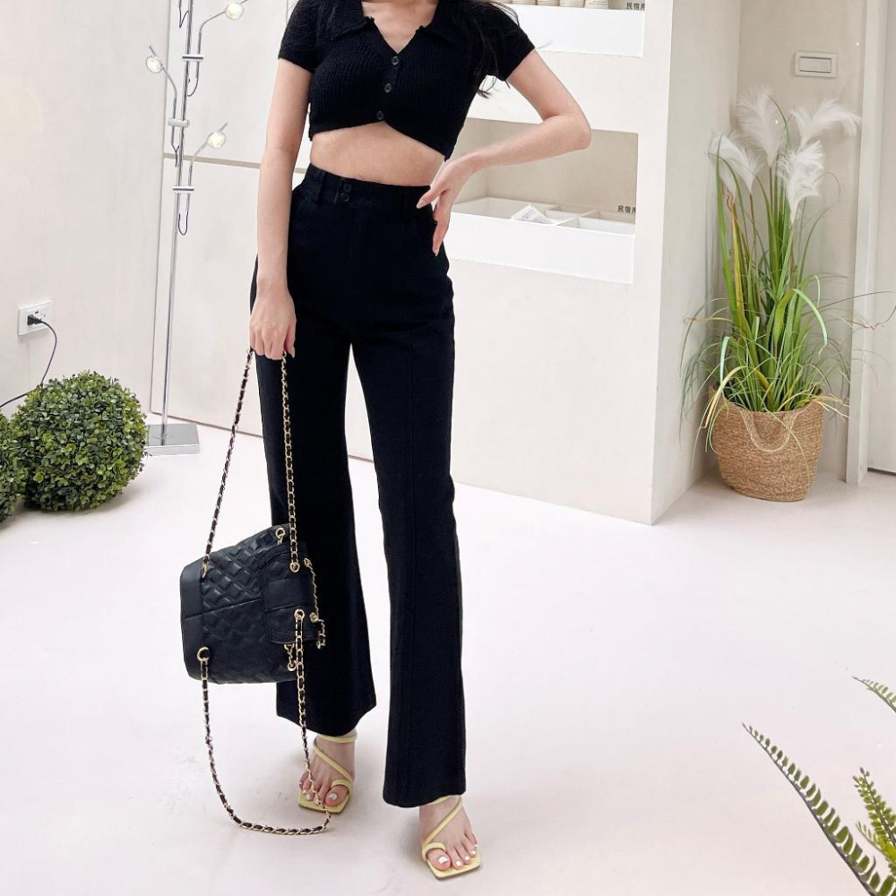 【DOE.FF】 水洗鬆緊微喇叭褲 (現貨) 牛仔褲 長褲女 寬褲直筒褲 顯瘦長褲 喇叭褲 男友褲 微喇叭褲 高腰長褲-細節圖2