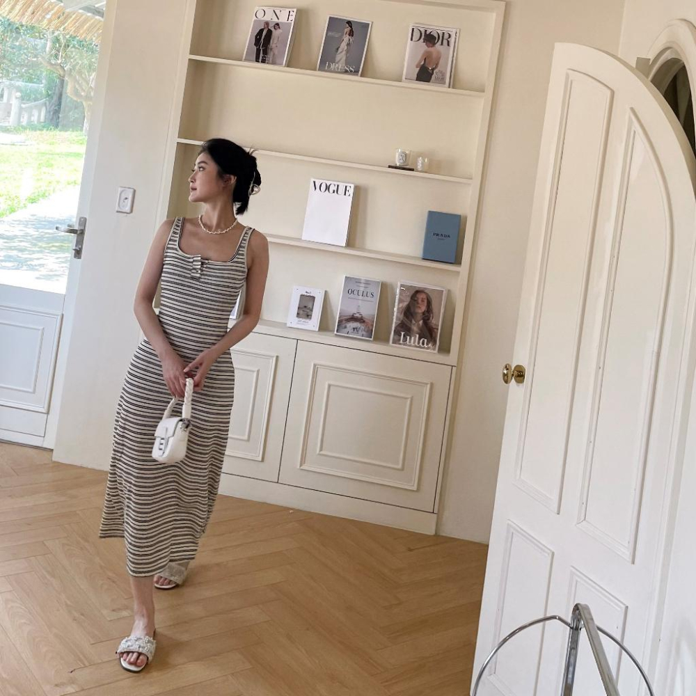 【DOE.FF】 條紋顯瘦背心長洋 (現+預) 洋裝 連身裙 顯瘦洋裝 長洋 渡假洋裝 孕婦裝 連體裙 背心洋裝-細節圖7