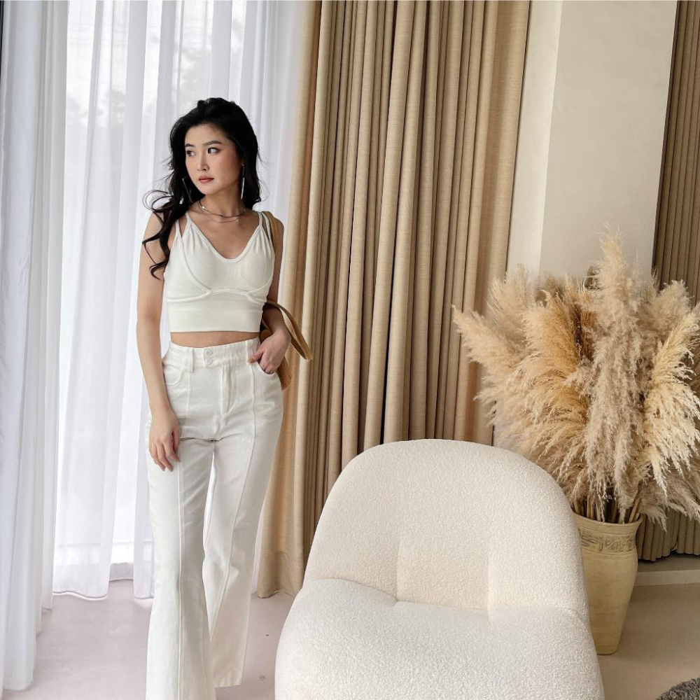 【DOE.FF】 螺紋假兩件杯墊背心 (現貨) 內搭背心 辣妹上衣 無袖上衣 無袖背心 背心女 細肩帶背心 短版背心-細節圖8