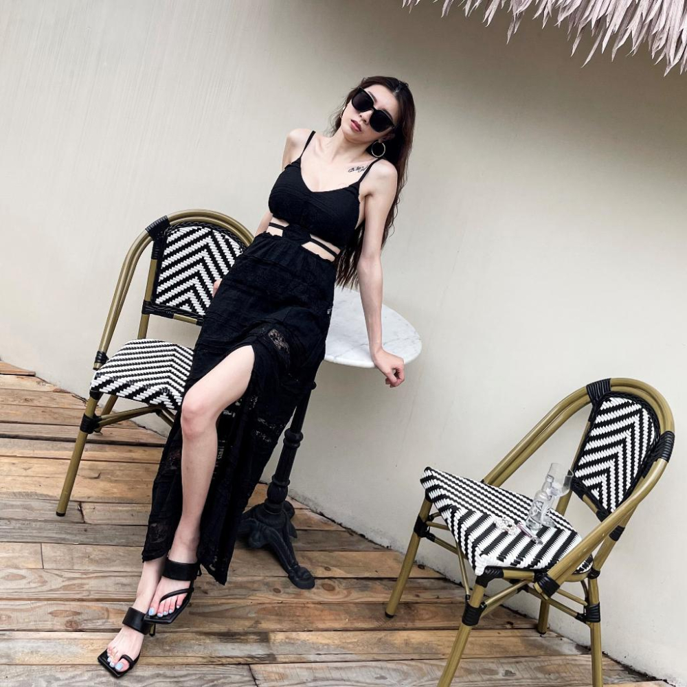 【DOE.FF】 蕾絲開衩帶杯長洋 (現+預) 渡假長洋 粉色洋裝 連身裙 洋裝女 顯瘦洋裝 連體裙 禮服-細節圖5