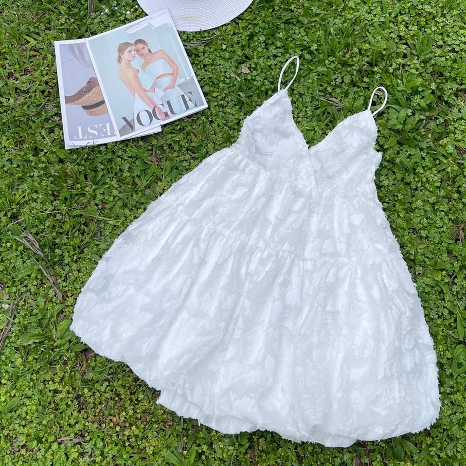 【DOE.FF】 羽毛蓬蓬顯瘦短洋 (現+預) 渡假洋裝 連身洋 洋裝 連身裙 氣質洋裝 度假 歐美 ins風 派對洋裝-細節圖3