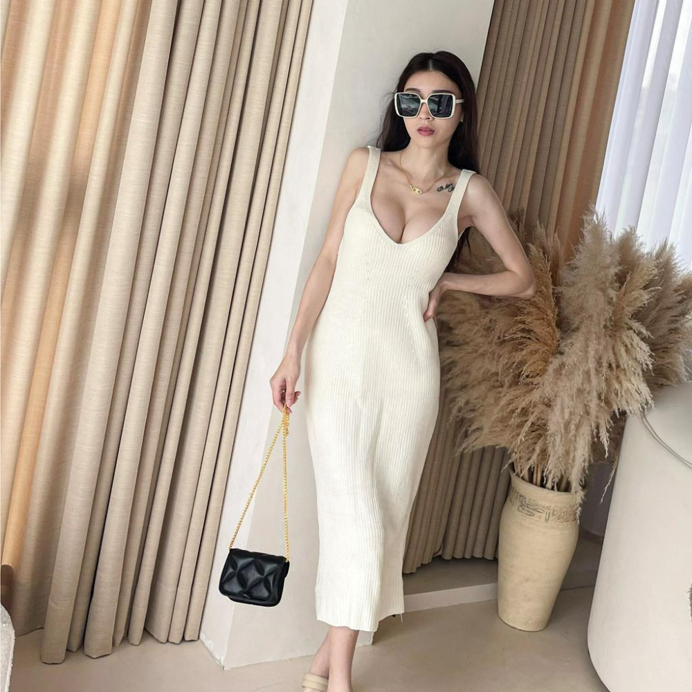 【DOE.FF】 菱格金鍊迷你小包 (現貨) 包包女 小廢包 小香包 方包 腋下包 肩背包 手拿包 托特包 鍊條包-細節圖5