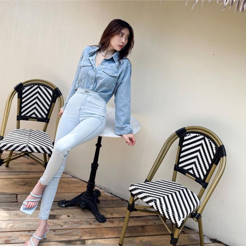 【DOE.FF】 弧形短版牛仔襯衫 (現+預) 牛仔外套 單寧外套 短外套 短版外套 襯衫女 短版襯衫 防曬外套-細節圖6