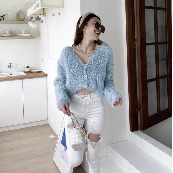 【DOE.FF】愛心釦水貂毛外套 （現貨） 毛毛外套 針織外套 毛衣外套 水貂毛外套 保暖外套 厚外套 女裝 秋冬外套-細節圖8