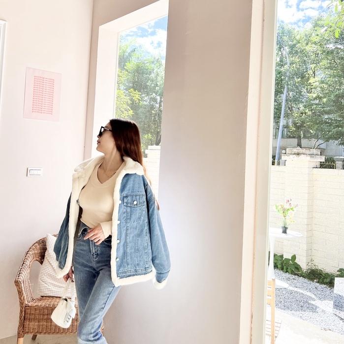 【DOE.FF】兩面穿水貂毛牛仔外套 | 現貨 | 厚外套 保暖外套 冬天外套 寬鬆外套 韓國 毛毛外套 快速出貨 女裝-細節圖8