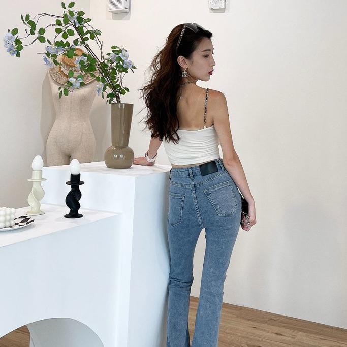 【DOE.FF】刷破翹臀牛仔喇叭褲  (現貨) 牛仔長褲 高腰長褲 牛仔褲 牛仔高腰 喇叭褲女 顯瘦長褲-細節圖4