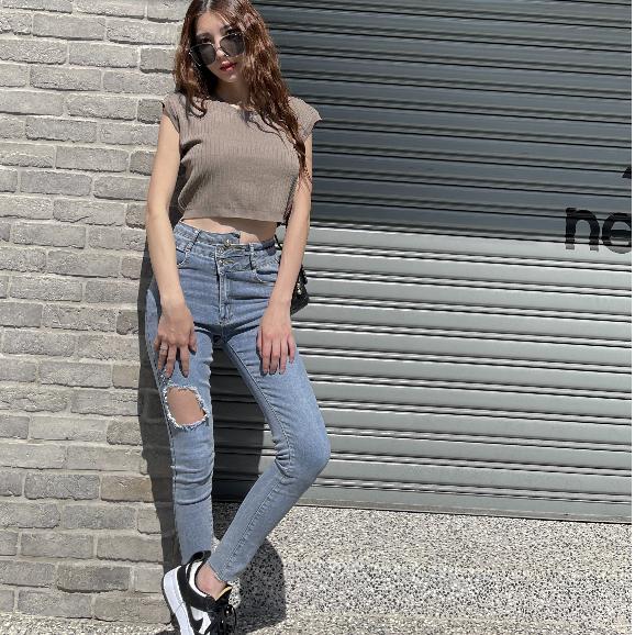 【DOE.FF】割破八分牛仔褲 (現貨) 窄管褲 長褲女 緊身褲 顯瘦長褲 高腰長褲 小腳褲 女裝 牛仔長褲-細節圖4