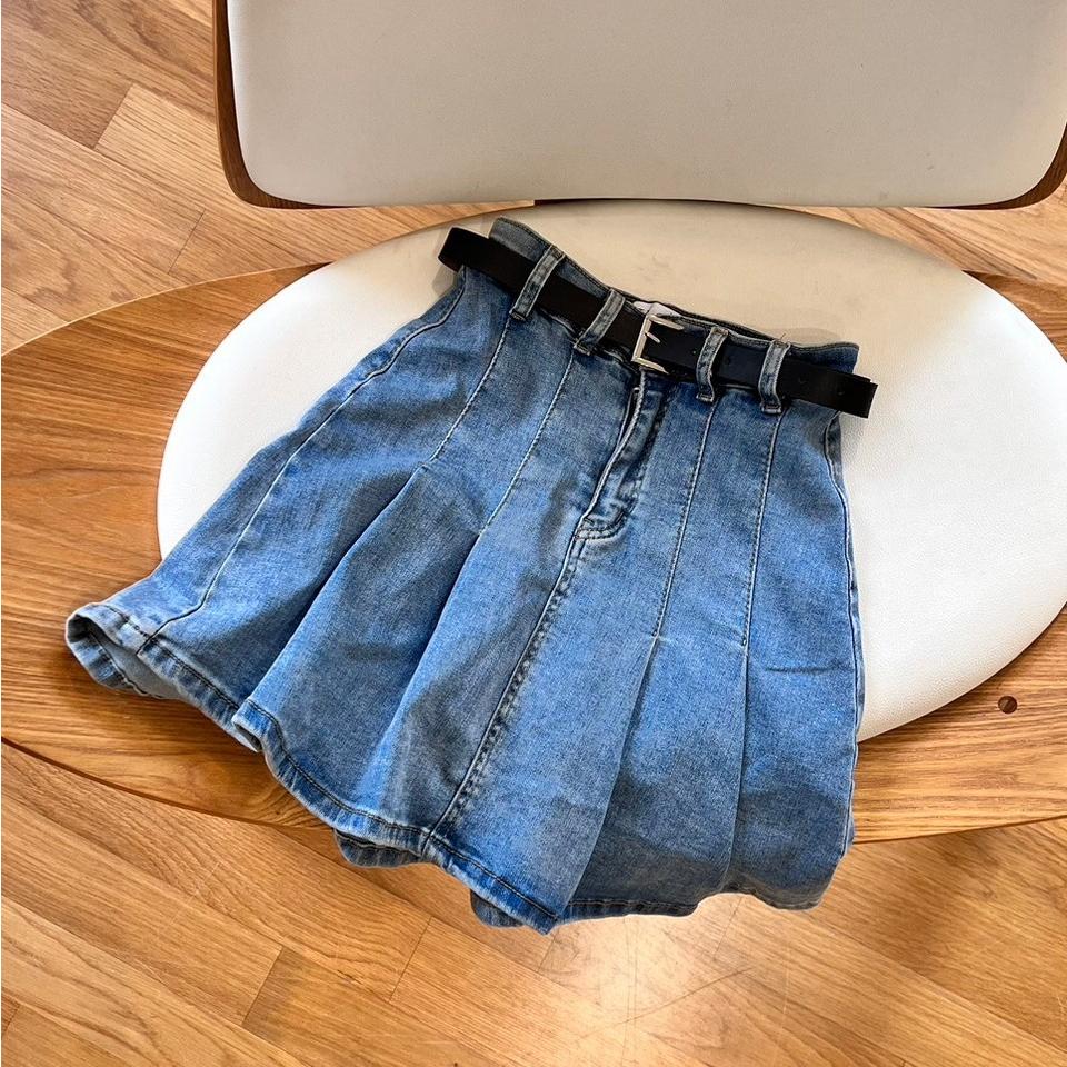 【DOE.FF】 附皮帶百摺牛仔短裙 (現貨) 百褶裙 褲裙 短裙 a字裙 高腰短裙 牛仔裙 迷你裙 顯瘦短裙 裙子女-細節圖3