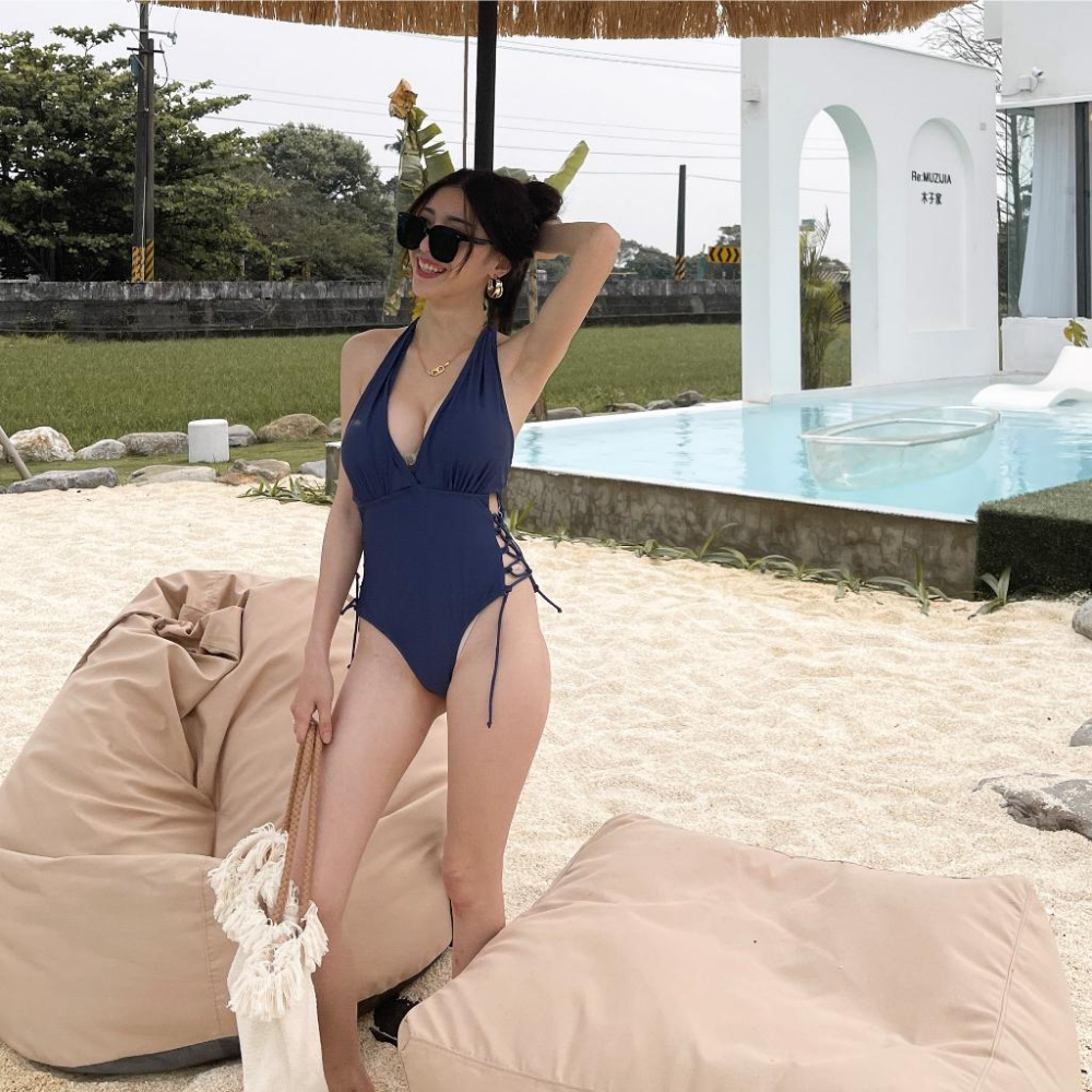 【DOE.FF】 側造型深V連身bikini (現貨) 歐美 比基尼 泳衣 BIKINI 連身泳衣 性感泳衣 辣妹泳衣-細節圖3