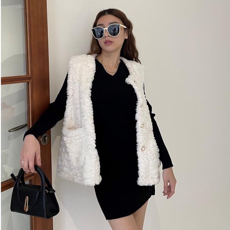 【DOE.FF】棉花糖毛毛質感背心外套｜現貨｜保暖外套 夾克 馬甲外套 毛毛外套 水貂毛 大衣女 厚外套 秋冬外套 女裝-細節圖6