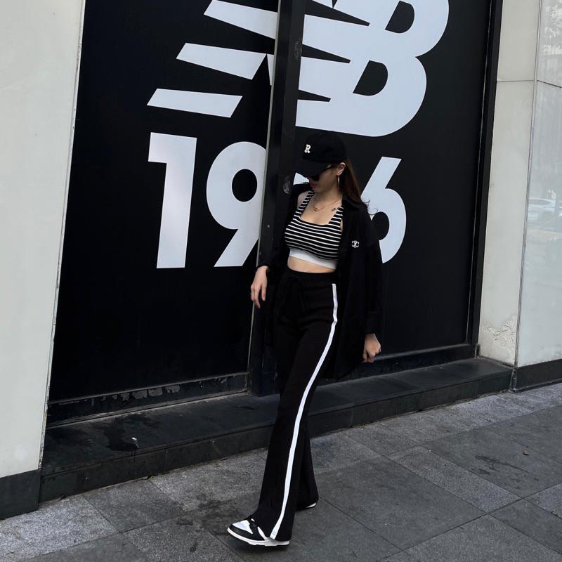 【DOE.FF自訂款】側條螺紋喇叭褲 (現貨) 喇叭長褲 運動長褲 長褲女 喇叭褲 高腰長褲 休閒長褲 棉褲 女裝 辣妹-細節圖6