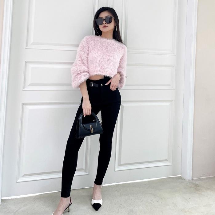 【DOE.FF】純黑彈性魔術小腳褲｜現貨｜彈力牛仔褲 彈力褲 長褲女 牛仔長褲 黑色長褲 韓國長褲 ＩＮＳ風 快速出貨-細節圖2