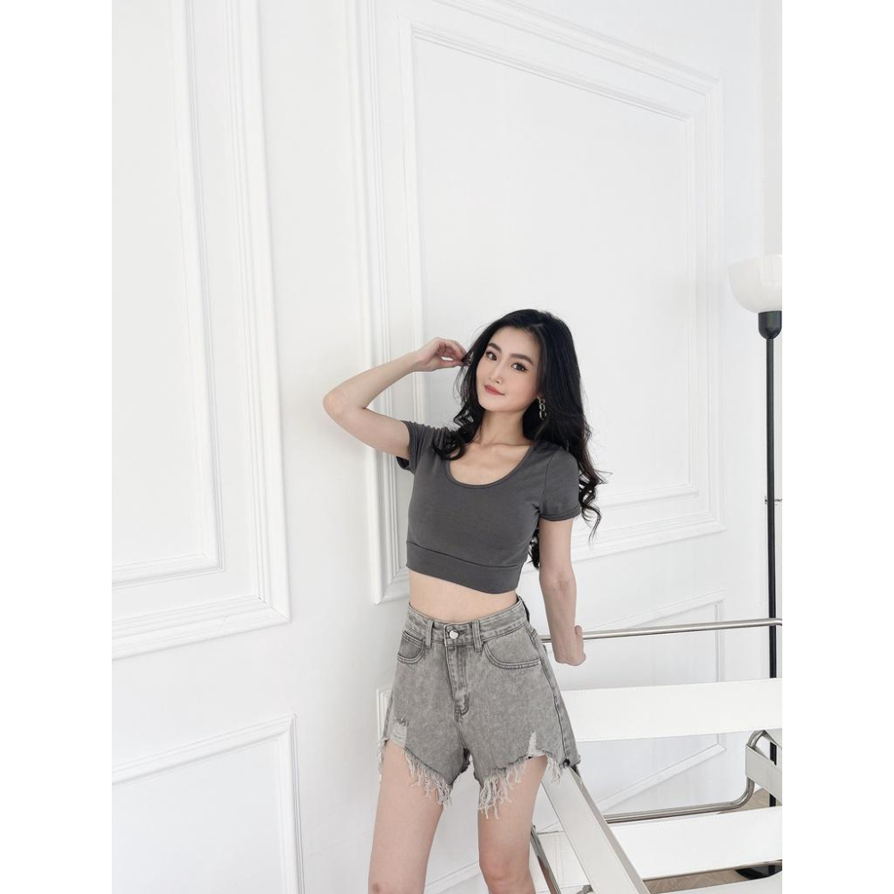 【DOE.FF】刷破A字牛仔短褲｜現貨｜牛仔褲 中低腰短褲 短褲女 歐美風 辣妹短褲 低腰褲 快速出貨 韓國 韓版-細節圖4