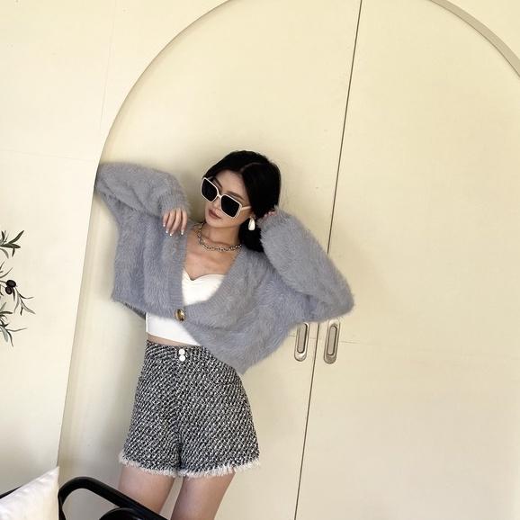 【DOE.FF】 金釦水貂毛短版外套 （現貨） 水貂毛外套 針織外套 短版外套 保暖外套 毛毛外套 厚外套 外套女 女裝-細節圖4