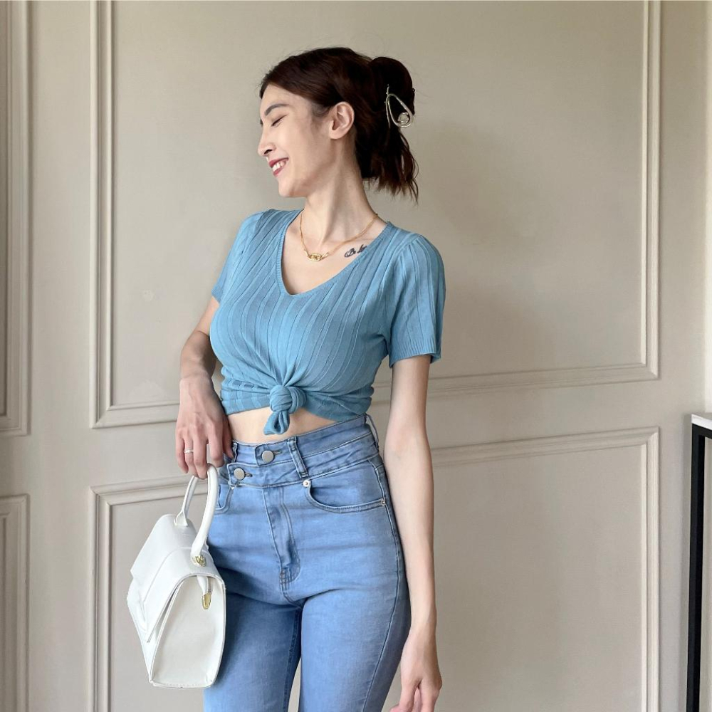 【DOE.FF】 造型兩釦包臀喇叭褲 (現+預) 微喇叭褲 高腰長褲 緊身褲 顯瘦長褲 牛仔褲 長褲女 牛仔喇叭褲-細節圖6