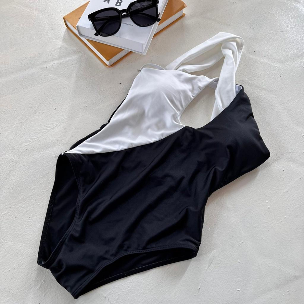 【DOE.FF】 撞色扭結連體bikini泳衣  (現貨) 比基尼 泳衣 辣妹風 歐美風 女裝 套裝女 性感內衣-細節圖8